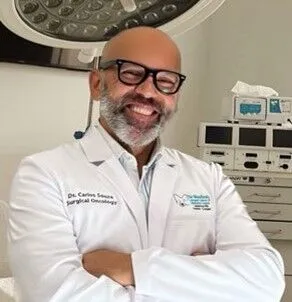 Dr. Carlos Souza